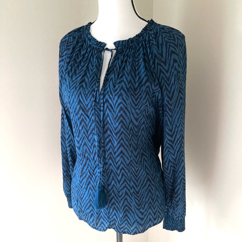 NWT Lovestitch Zig Zag Tie Neck Blouse Size M - Picture 5 of 10